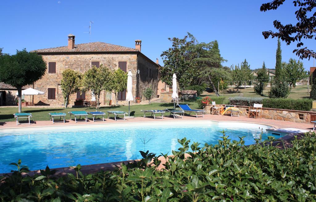 Agriturismo Casalpiano ปีเอนซา ภายนอก รูปภาพ