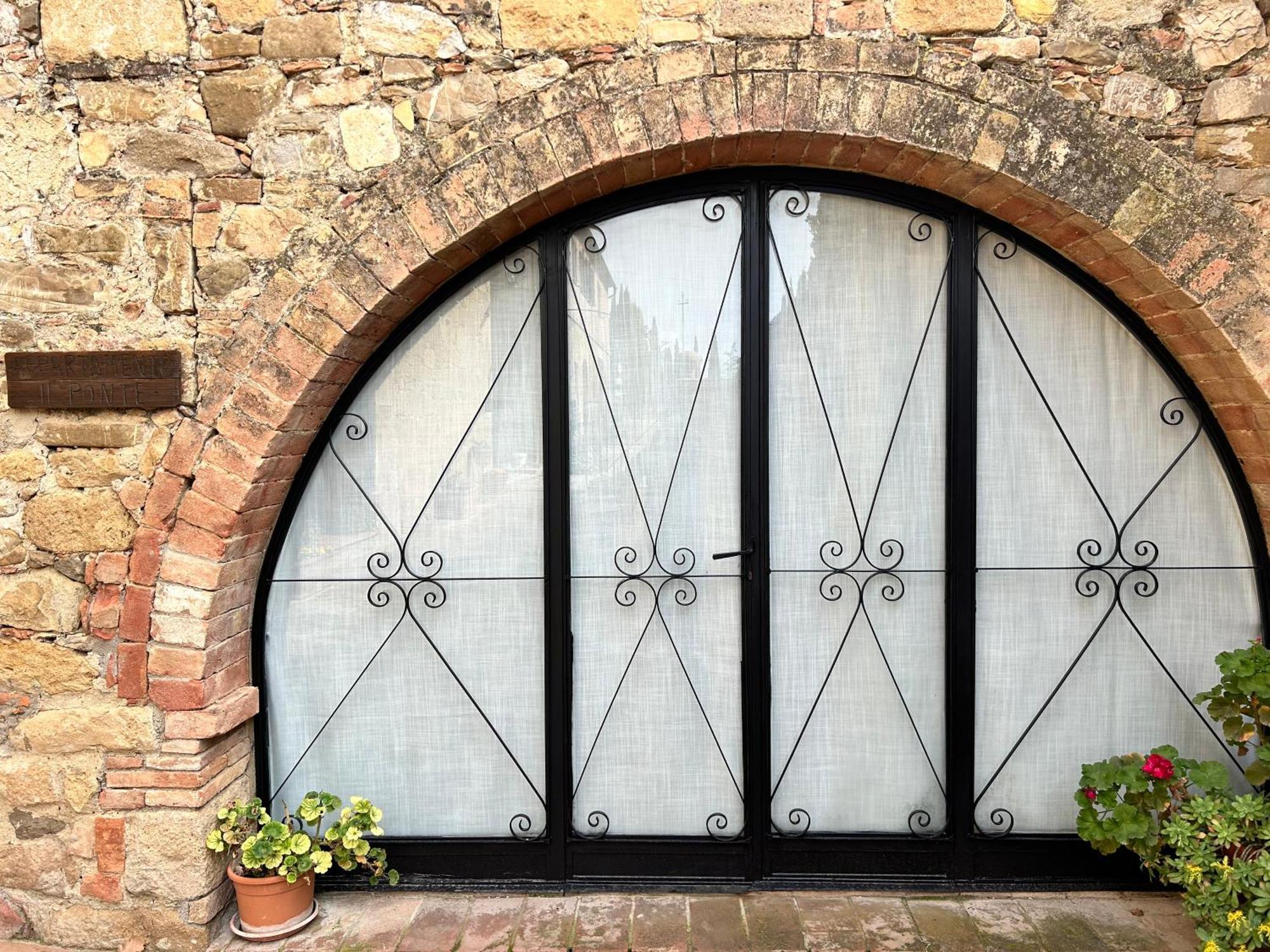 Agriturismo Casalpiano ปีเอนซา ภายนอก รูปภาพ