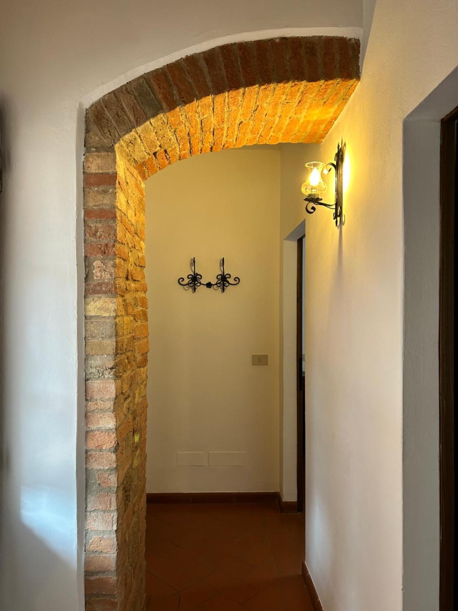 Agriturismo Casalpiano ปีเอนซา ภายนอก รูปภาพ
