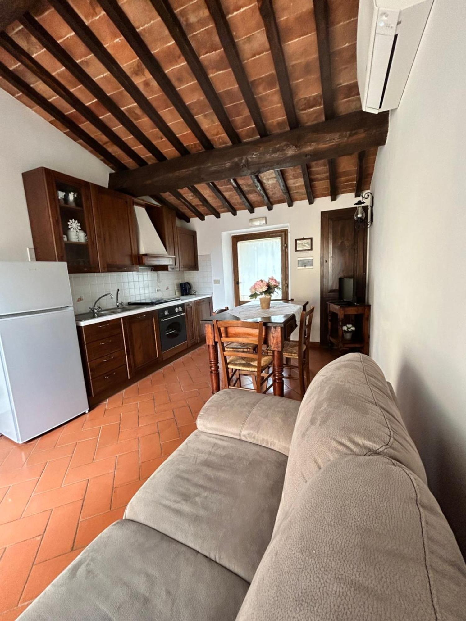 Agriturismo Casalpiano ปีเอนซา ภายนอก รูปภาพ