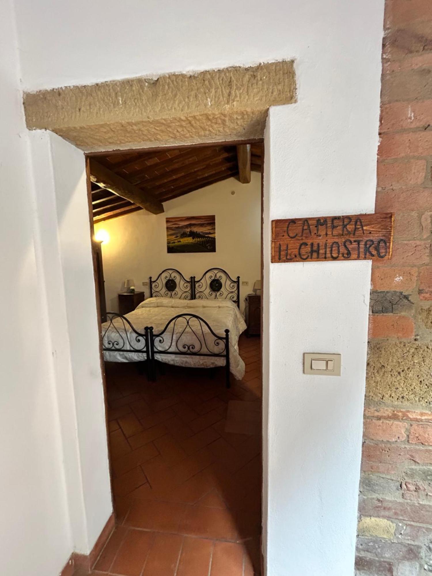 Agriturismo Casalpiano ปีเอนซา ภายนอก รูปภาพ