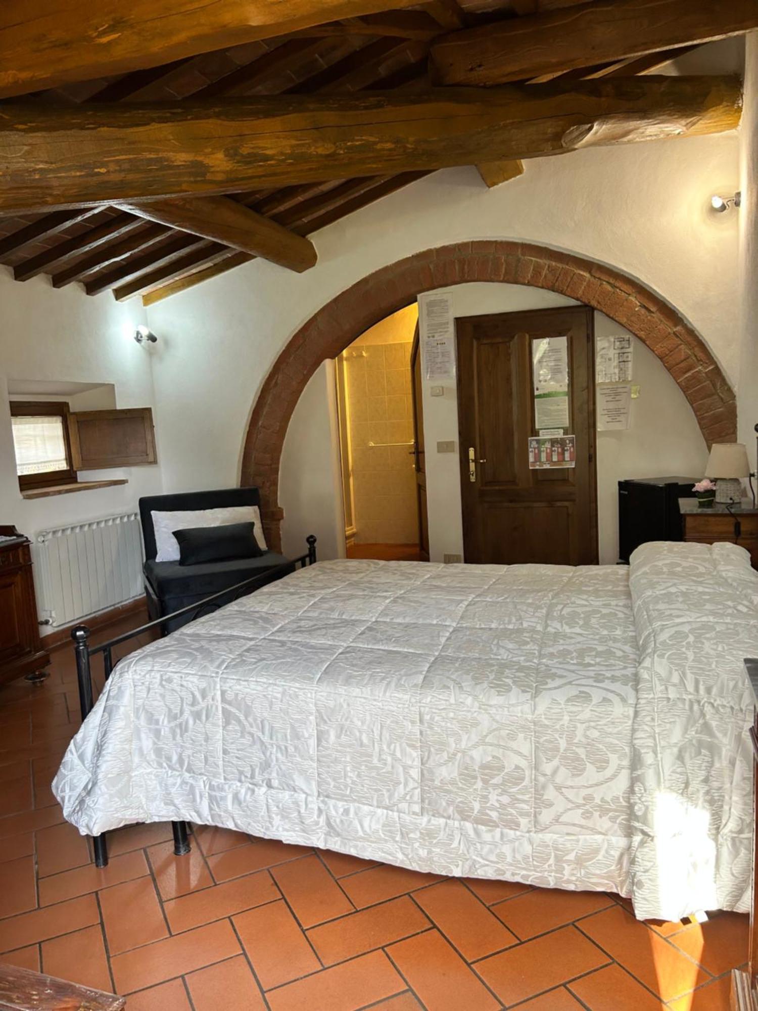 Agriturismo Casalpiano ปีเอนซา ภายนอก รูปภาพ