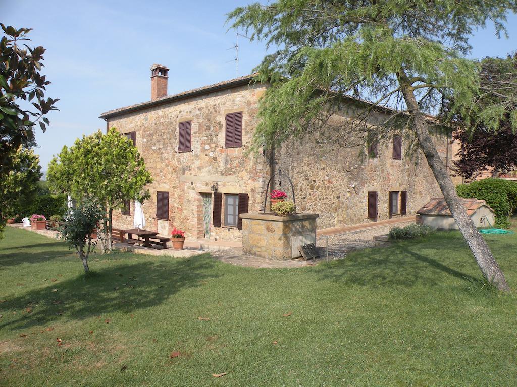 Agriturismo Casalpiano ปีเอนซา ภายนอก รูปภาพ