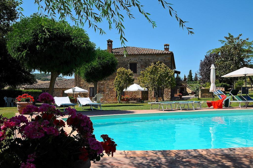 Agriturismo Casalpiano ปีเอนซา ภายนอก รูปภาพ
